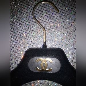 Chanel Hanger *older*